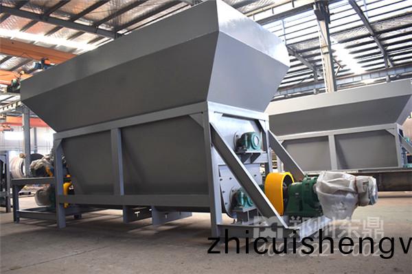 泥(ni)料(liao)打(da)散(san)設備(bei)